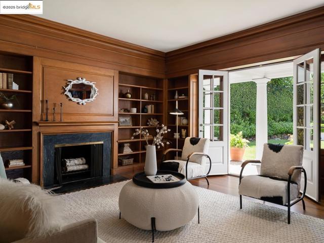 120 Hazel Ln, Piedmont CA: https://media.crmls.org/mediaz/21516550-95c0-44e4-b33d-b1fb142b81b5.jpg