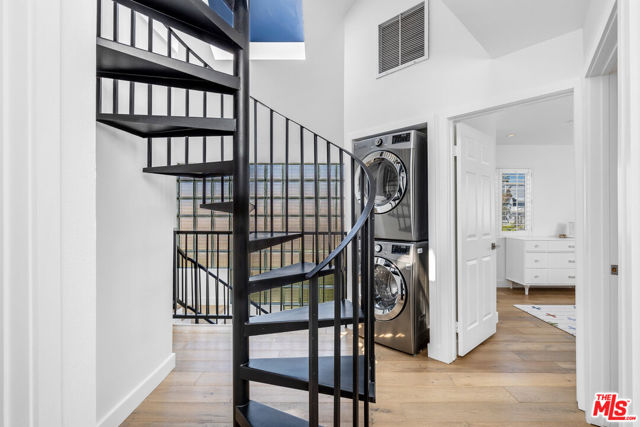 1240 24th Street, 1 photo 12