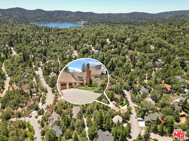28277 Arbon Lane, Lake Arrowhead CA: https://media.crmls.org/mediaz/215200bc-3be3-4a9f-a237-8462cb832118.jpg
