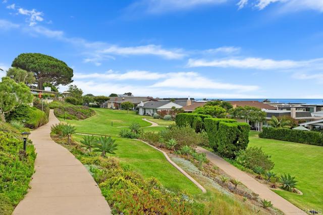640 W Solana Circle, Solana Beach CA: https://media.crmls.org/mediaz/2152cde3-1f82-4eb3-b486-280582e44ffb.jpg