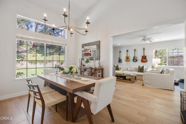 27220 Waterford Drive, Valencia CA: https://media.crmls.org/mediaz/2154071f-78d5-4442-9cd0-93daef9c61c2.jpg