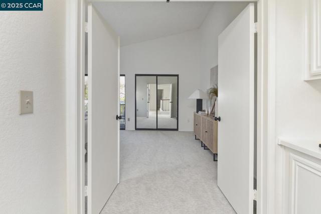 23 Shepardson Ln, Alameda CA: https://media.crmls.org/mediaz/215518c3-2b69-4303-9238-d38d1c0bc9be.jpg