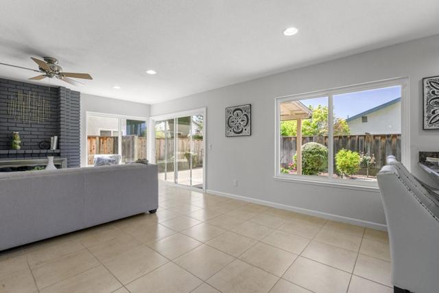 791 Pelleas Lane, San Jose CA: https://media.crmls.org/mediaz/215566d8-7350-4b8b-aba8-0f56ffc6ea43.jpg