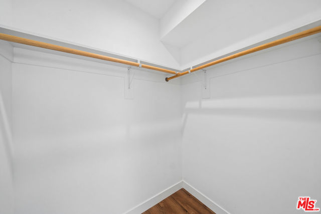 6334 1/2 Beck Avenue photo 8
