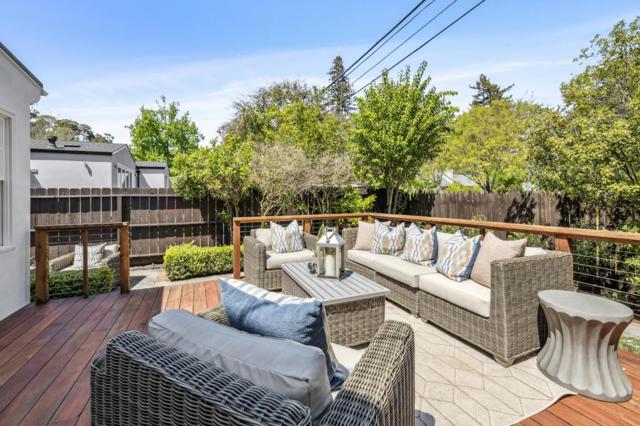 1476 Highway Road, Burlingame CA: https://media.crmls.org/mediaz/2155efab-87cd-4013-aeff-9ba254219568.jpg
