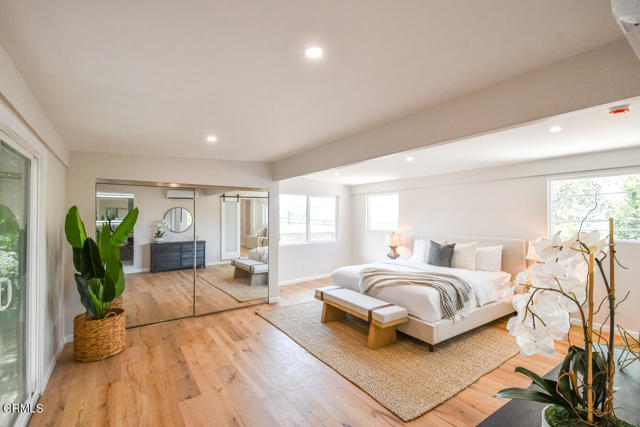 4035 W Avenue 42, Los Angeles CA: https://media.crmls.org/mediaz/215630bf-9704-4eb4-8388-43c8f9ddc128.jpg