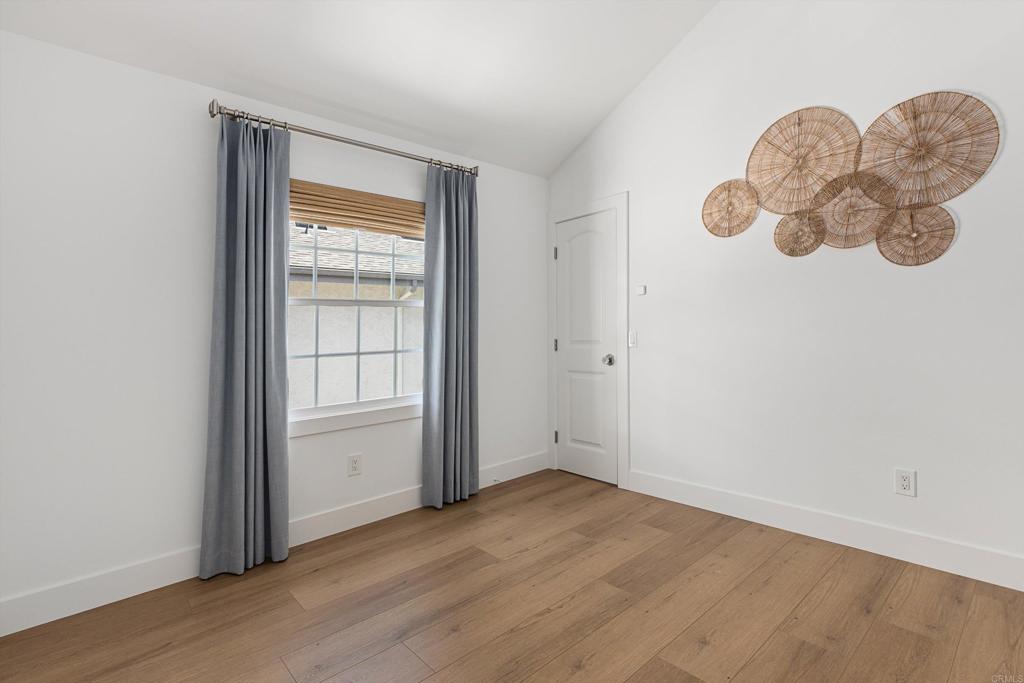 185 Juniper Avenue - photo 14