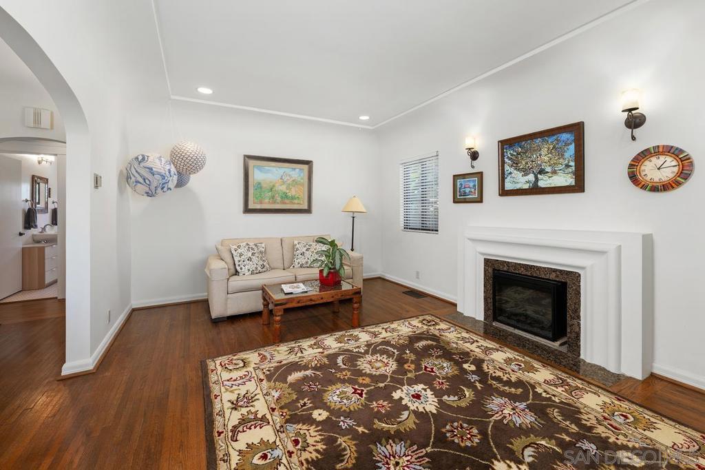 4494 Cleveland Ave - photo 11