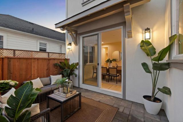 121 S Fremont Street, San Mateo CA: https://media.crmls.org/mediaz/2157c3a6-b1e3-402d-b351-ce4139de5fda.jpg