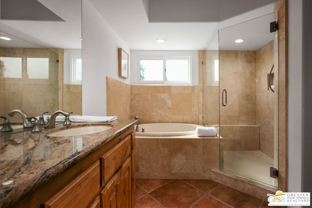 103 W Camino Encanto, Palm Springs, CA 92264