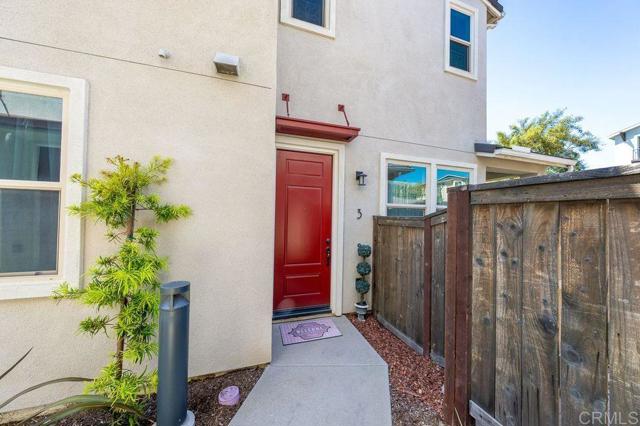 Detail Gallery Image 19 of 21 For 1115 Calle Oroblanco #3,  Chula Vista,  CA 91913 - 3 Beds | 3 Baths