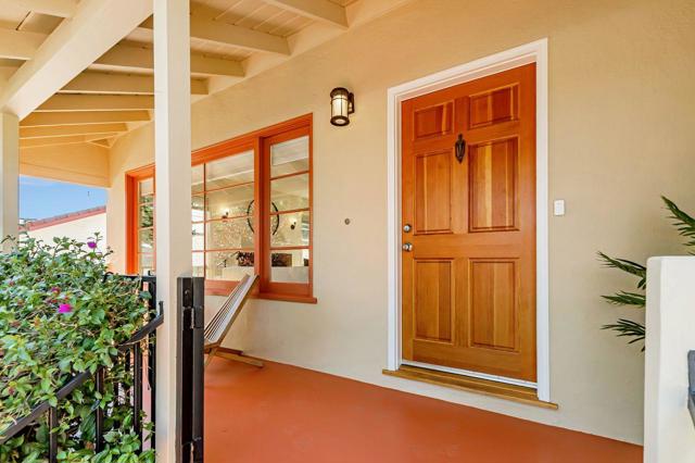 991 E Taylor Street, San Jose CA: https://media.crmls.org/mediaz/2158efca-f2cf-4ac3-b666-2e7d78c5b634.jpg