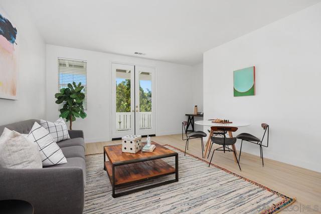 13800 Torrey Del Mar Dr, San Diego CA: https://media.crmls.org/mediaz/21591ec4-68e7-4416-8ba9-e6f0439f9440.jpg