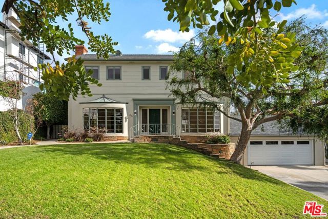 2332 Nottingham Avenue, Los Angeles CA: https://media.crmls.org/mediaz/215b3b96-f620-47d9-b24f-0ae37716b9b2.jpg