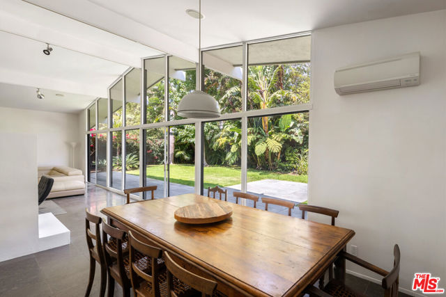 Drew Fenton | 30611 Las Estrellas Drive Malibu CA | MLS: 7423493 Drew Fenton | 30611 Las Estrellas Drive Malibu CA | MLS: 7423493