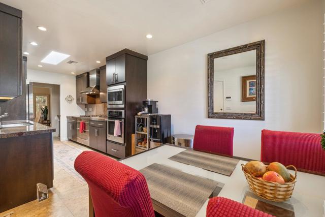 74903 Chateau Circle, Indian Wells CA: https://media.crmls.org/mediaz/215dbc47-0a98-48a4-a98c-b89d950d5efa.jpg