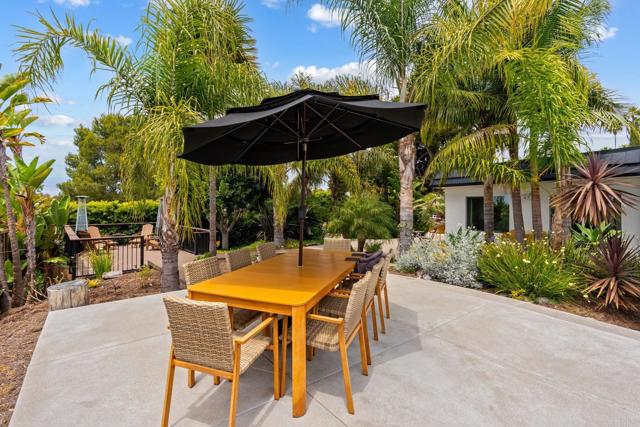 Detail Gallery Image 21 of 68 For 2066 Steiger Ln, Oceanside,  CA 92056 - 5 Beds | 3 Baths