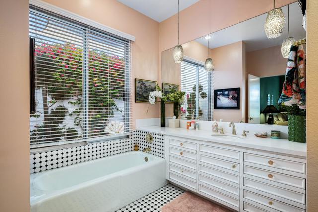 47372 Marrakesh Drive, Palm Desert, CA 92260