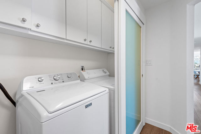 1914 Selby Avenue, Los Angeles CA: https://media.crmls.org/mediaz/215f559a-bf38-4ad6-97f7-0361f2b85496.jpg