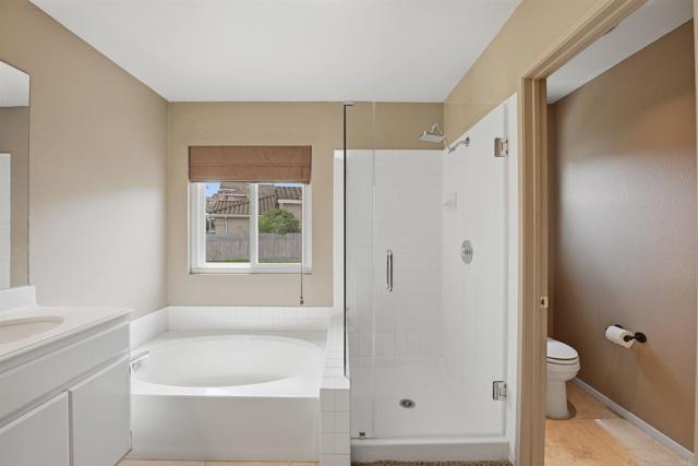 Detail Gallery Image 30 of 31 For 1247 Sunglow, Oceanside,  CA 92057 - 5 Beds | 3 Baths