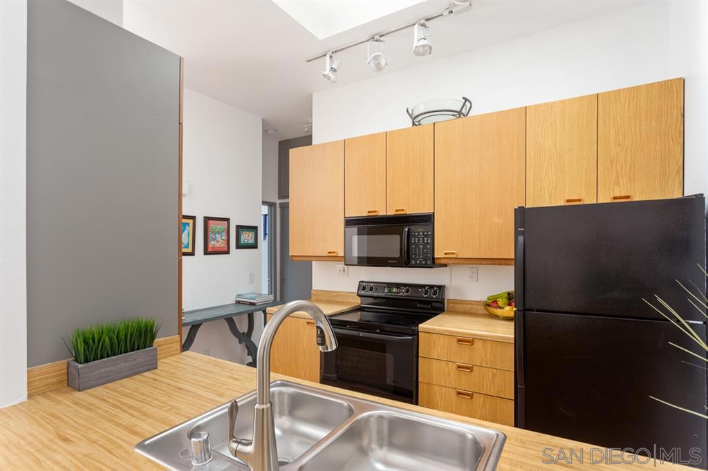 8328 Regents Rd - photo 9