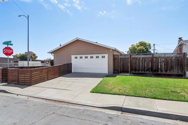 5349 Valpey Park Ave, Fremont CA: https://media.crmls.org/mediaz/216279af-d98d-40d5-9859-5288d4b023ae.jpg