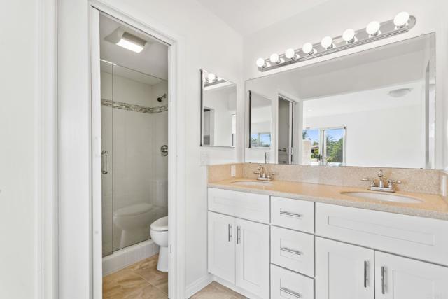 5038 Hastings Road, San Diego CA: https://media.crmls.org/mediaz/216431d7-5739-4279-92c2-057bf5234cd7.jpg
