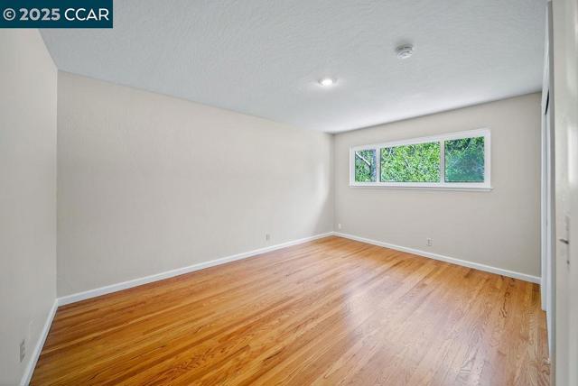 53 Brookside Rd., Orinda CA: https://media.crmls.org/mediaz/2164d01a-c82b-48ff-876f-e621cb364eac.jpg