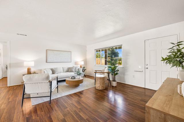 42245 Kansas Street, Palm Desert CA: https://media.crmls.org/mediaz/2164db17-52a3-450c-8df1-7d8f6abf589f.jpg