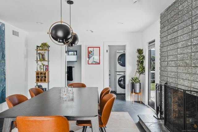 5511 Trinidad Way, San Diego CA: https://media.crmls.org/mediaz/21661c92-39ce-4576-9423-02690679f554.jpg