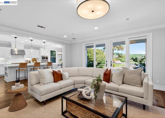 Image 22 of 60 For 130 Tamarind Ln