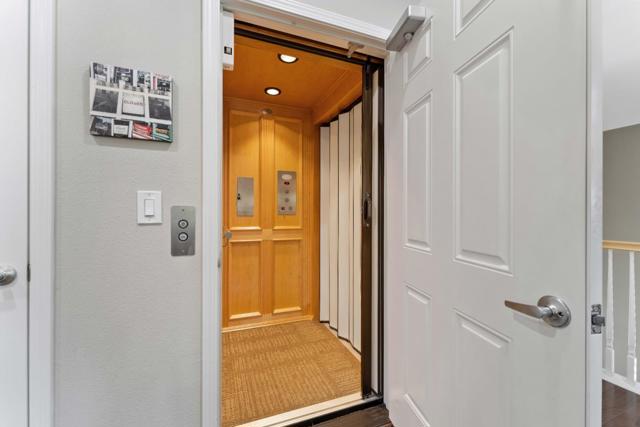 85 Bassett Street, San Jose CA: https://media.crmls.org/mediaz/21679079-7c12-4c9e-a8ab-8d831f0ef5e0.jpg