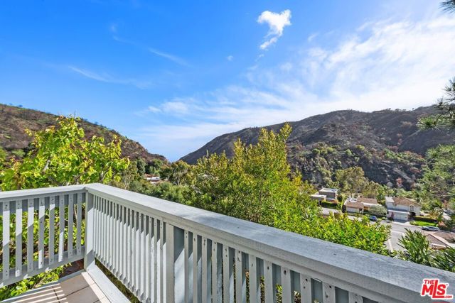 Drew Fenton | 1317 Avenida De Cortez Pacific Palisades CA | MLS: 7117370
