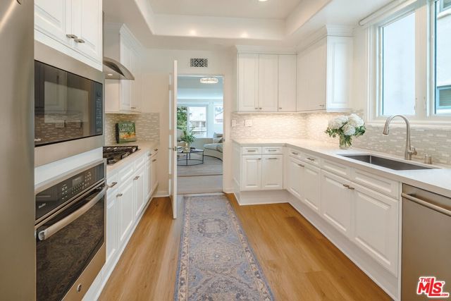 Drew Fenton | 15425 Antioch Street Pacific Palisades CA | MLS: 7358477