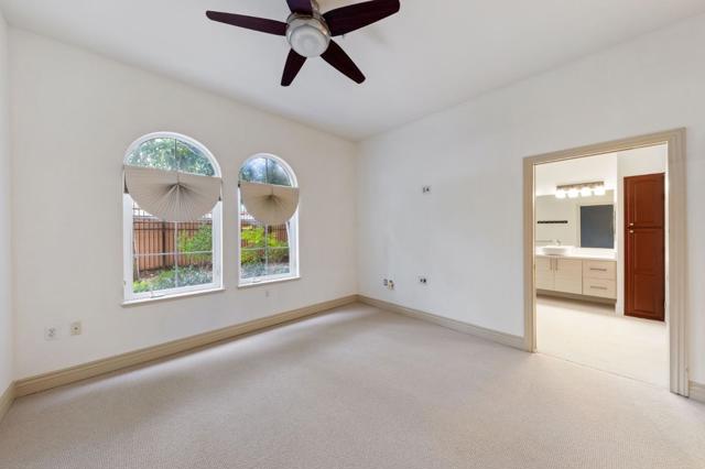 88 S Broadway, Millbrae CA: https://media.crmls.org/mediaz/21688e9b-8886-48d7-9e0c-59246d63f7a2.jpg