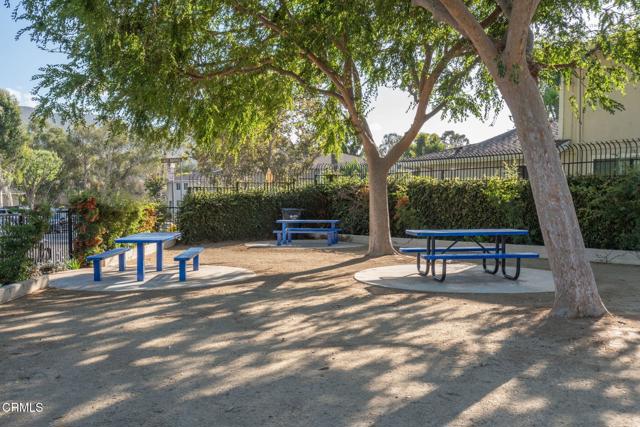 Detail Gallery Image 24 of 28 For 1667 Calle Zafiro, Thousand Oaks,  CA 91320 - 2 Beds | 1 Baths