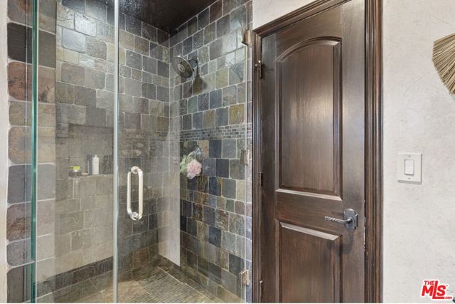 22450 Hatteras Street, Woodland Hills CA: https://media.crmls.org/mediaz/2169c8ce-b3e3-4329-acc4-e9ff0a2226de.jpg