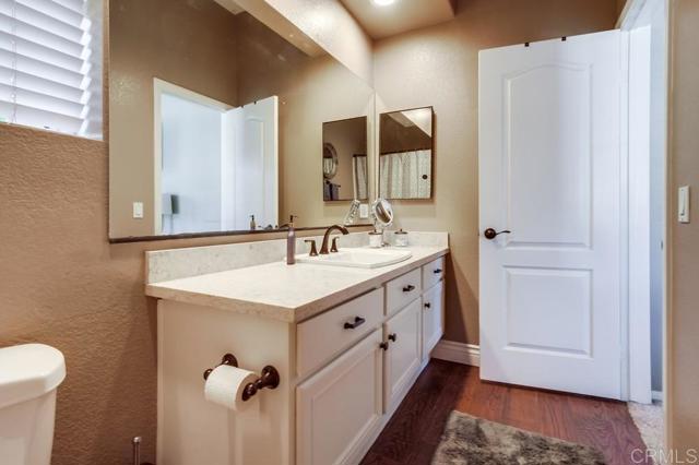 375 Camino Bailen, Escondido CA: https://media.crmls.org/mediaz/2169e1c7-a647-4131-b833-35e34a3b7716.jpg