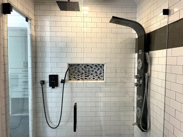 1758 El Cajon Lane, Ramona CA: https://media.crmls.org/mediaz/216a9372-d3b5-4e1b-8180-20d1e6d4bd8e.jpg