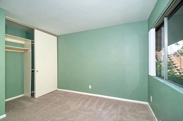 3762 Arnold Ave, San Diego CA: https://media.crmls.org/mediaz/216b1937-0eaf-4767-9ecc-9817f27fe8e0.jpg