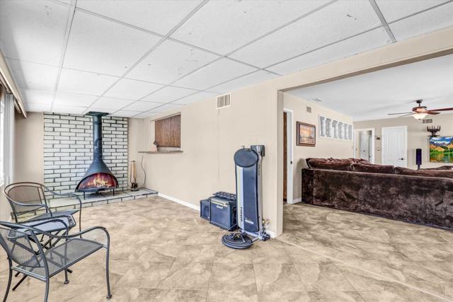 Detail Gallery Image 8 of 38 For 8301 Beaver Lake Dr, San Diego,  CA 92119 - 3 Beds | 2 Baths