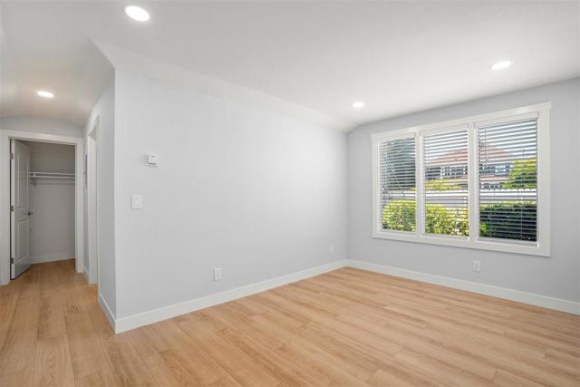 315 Grand Boulevard, San Mateo CA: https://media.crmls.org/mediaz/216d58ab-1634-495d-90bc-cd6592f4749b.jpg