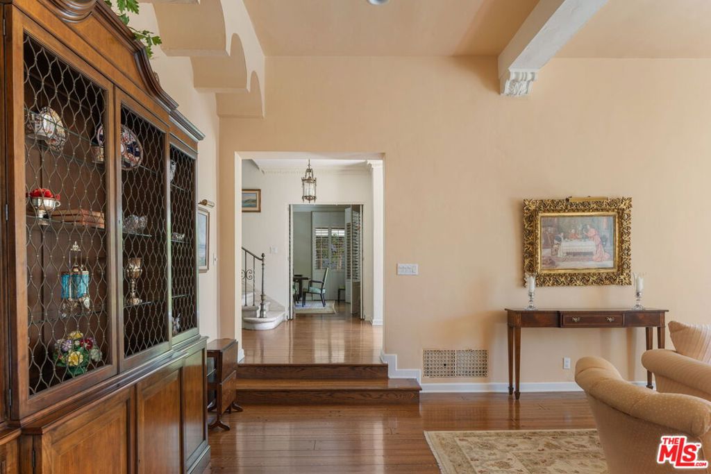 MLS #26862807 image #8