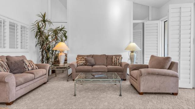 133 Torremolinos Drive, Rancho Mirage CA: https://media.crmls.org/mediaz/216f010c-2ce2-4b97-b27c-cd2a89b96b6b.jpg