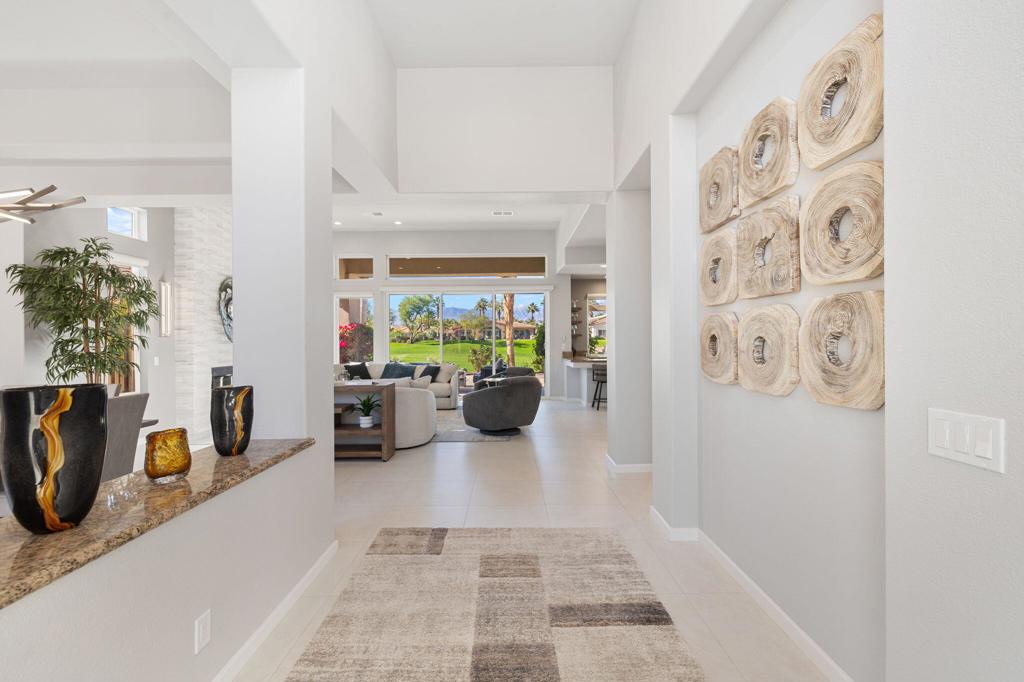 MLS #219139357DA image #2