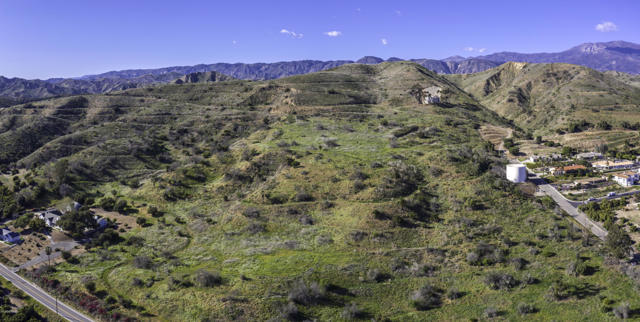 0 Peck And Foothill Road, Santa Paula CA: https://media.crmls.org/mediaz/21717e0a-c794-436d-81fd-5e8050d404f2.jpg