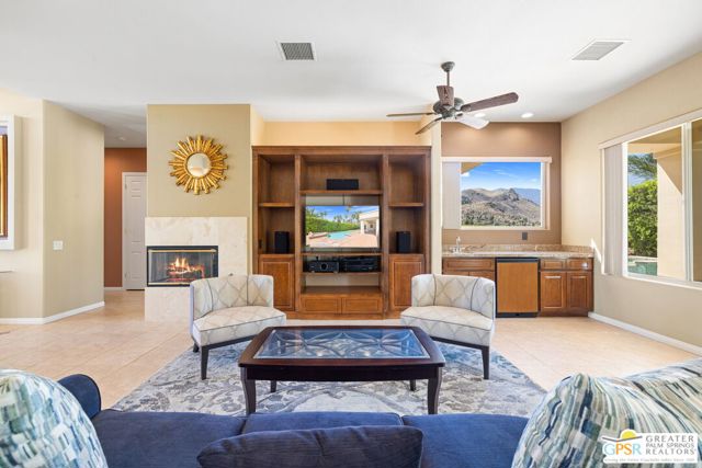 1691 Ponderosa Way, Palm Springs, CA 92264