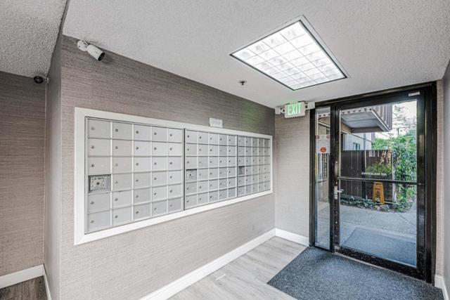 3154 Shelter Creek Lane, San Bruno CA: https://media.crmls.org/mediaz/2172fb0c-ece9-42d5-9c9c-a85ea61d1a8e.jpg