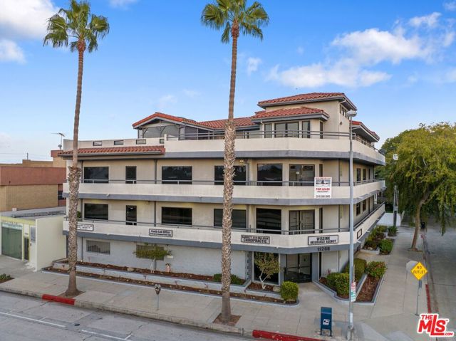 Listing Details for 11268 Washington Boulevard 401, Culver City, CA 90230