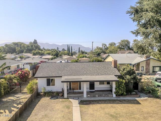 Detail Gallery Image 4 of 28 For 412 Blaine Ave, Fillmore,  CA 93015 - 2 Beds | 2 Baths
